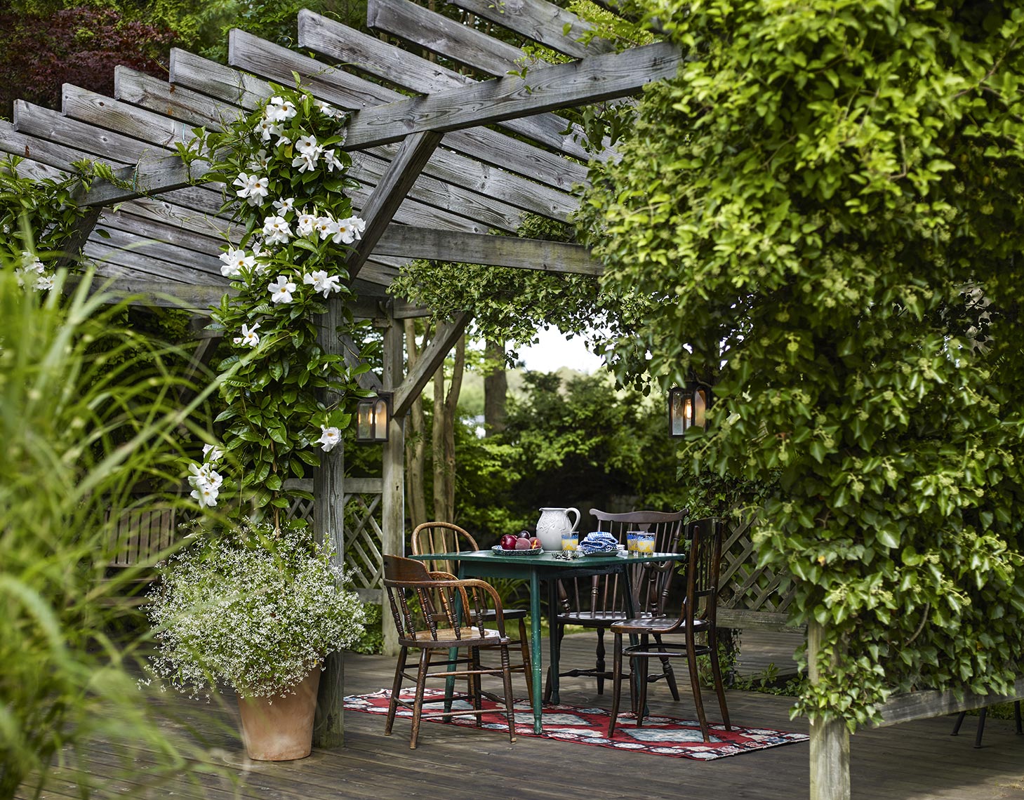 OutdoorDining1
